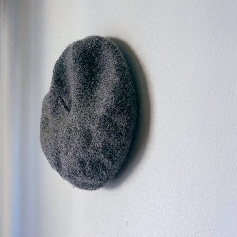 Vintage • Minimal Felt Wool Beret in Grey